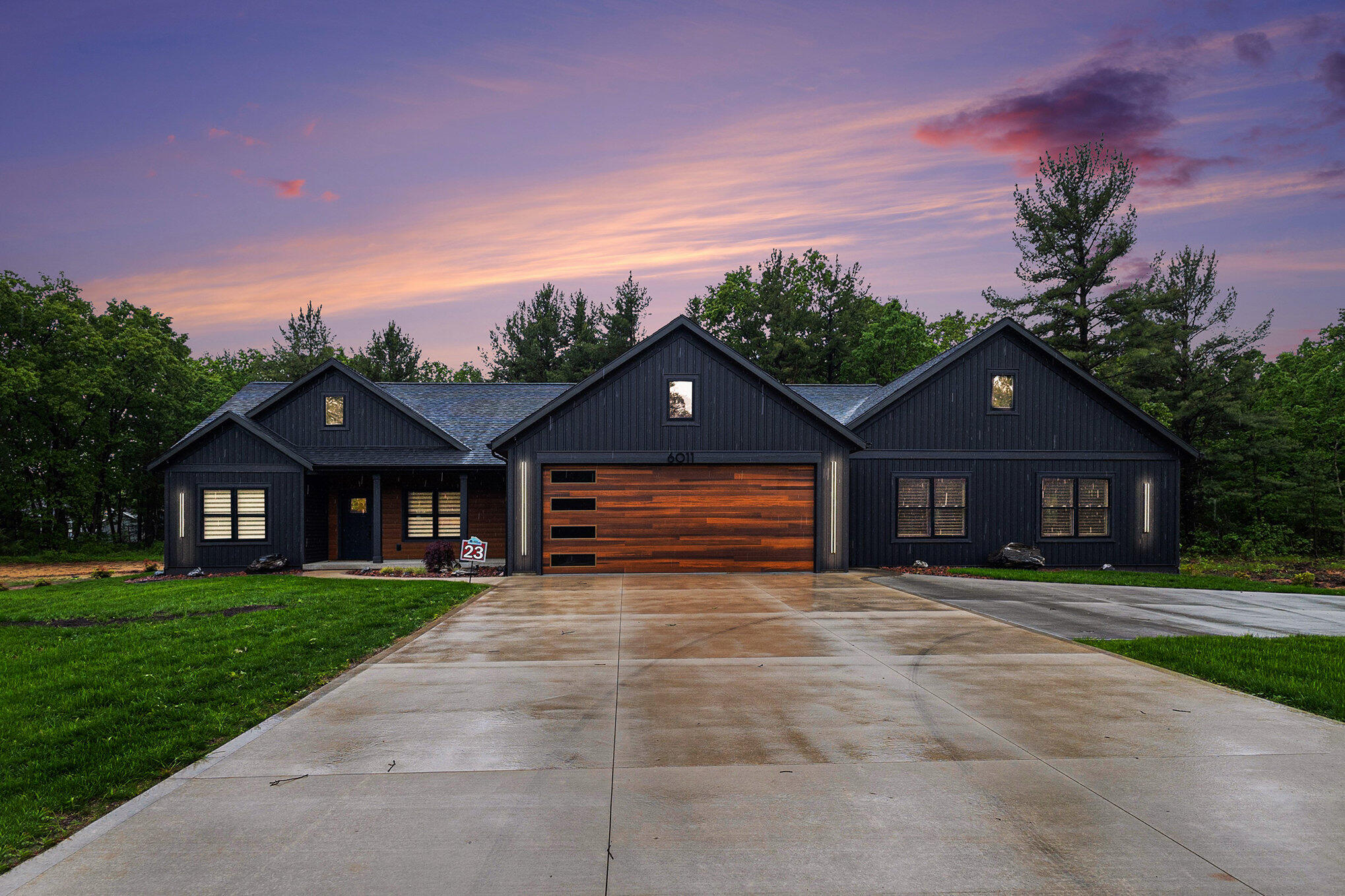 6011 Savannah Way, #32