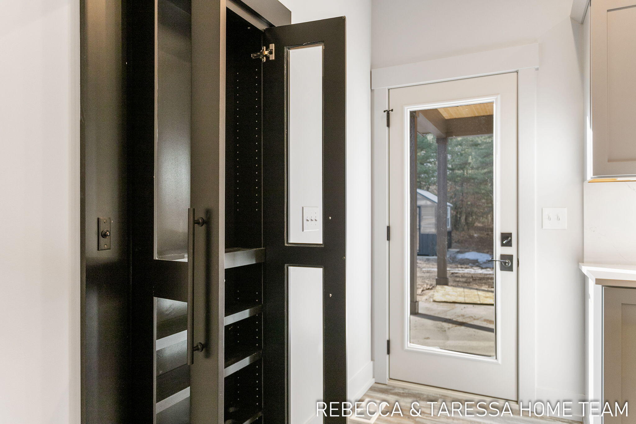 6011 Savannah Way, #32