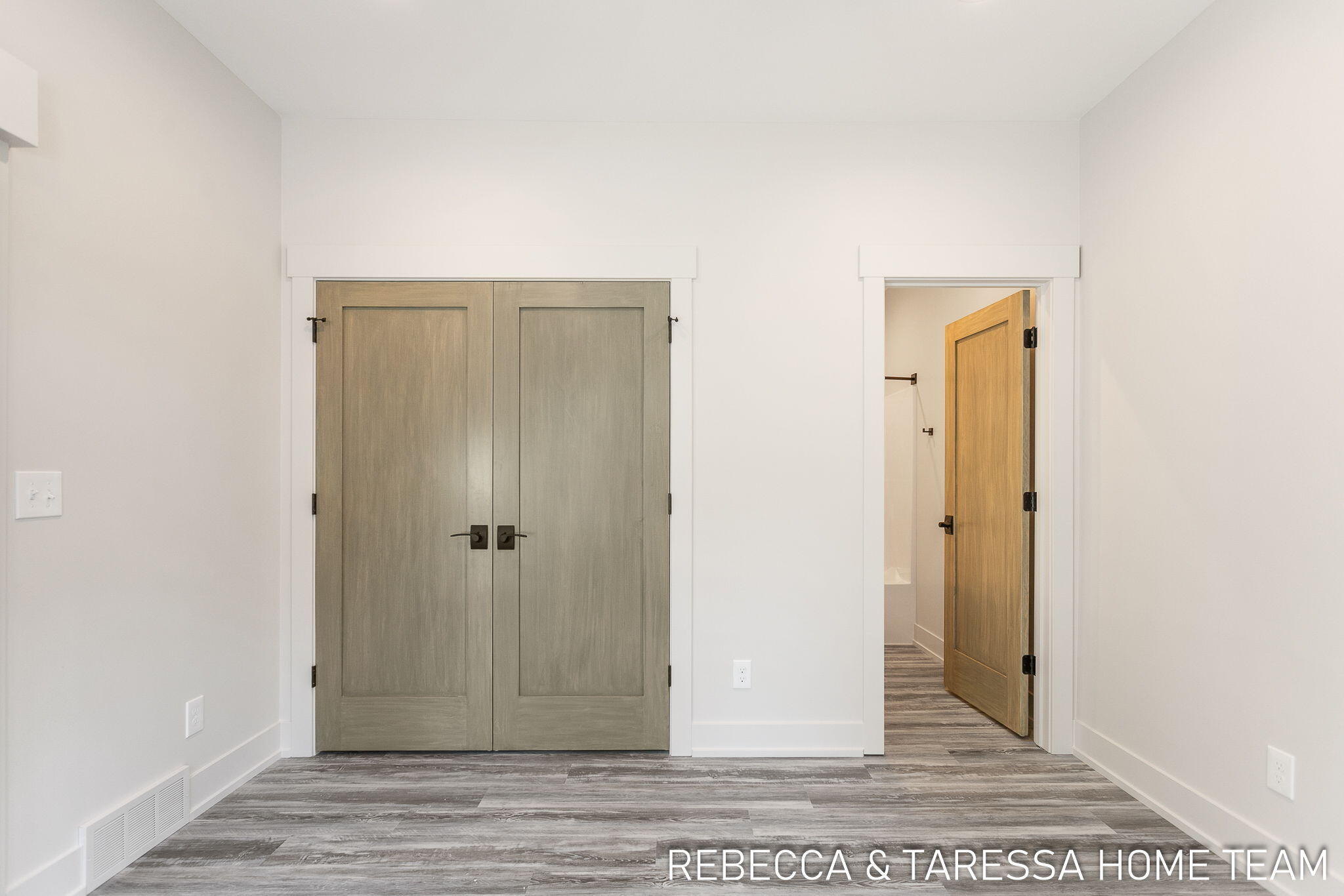 6011 Savannah Way, #32