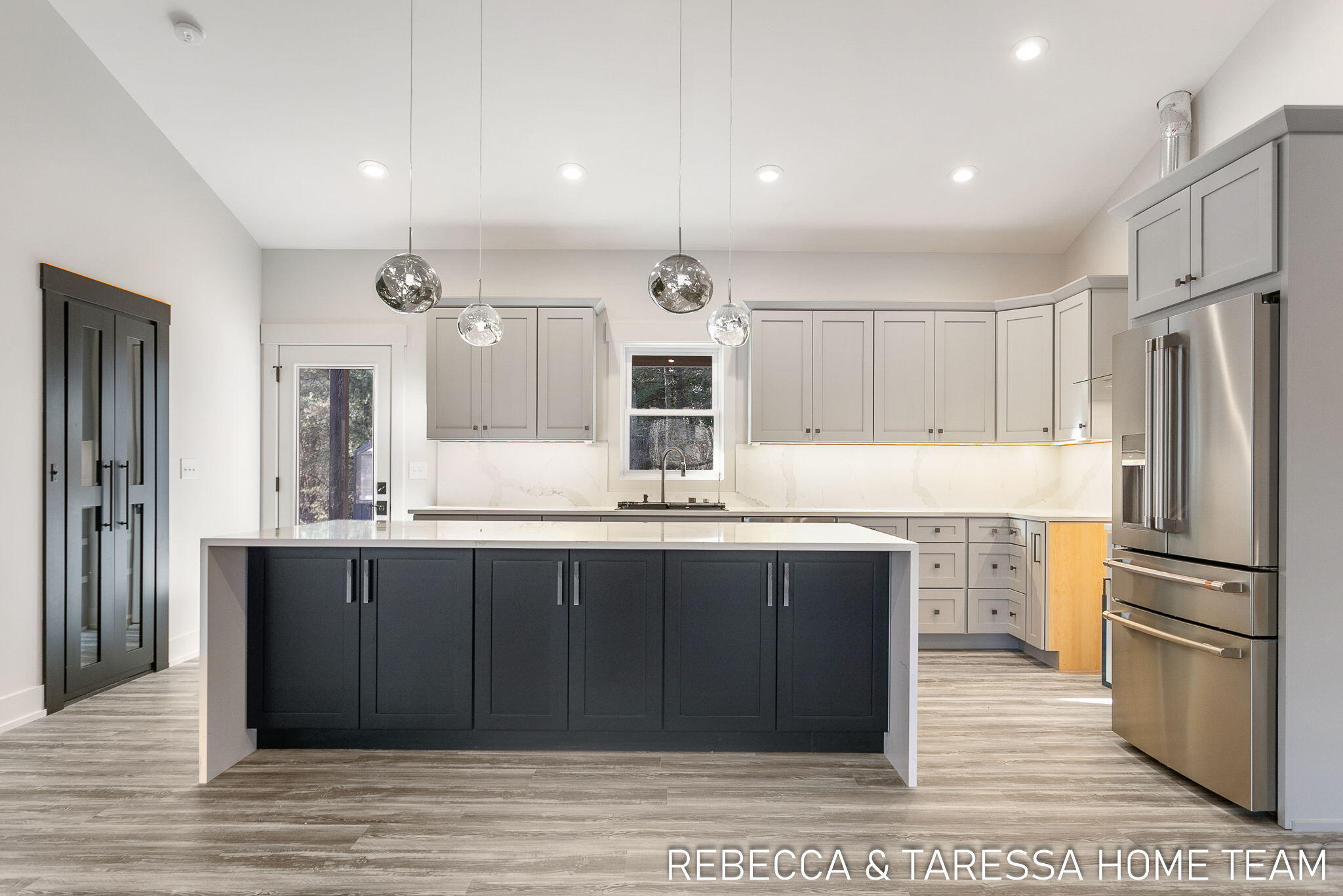 6011 Savannah Way, #32