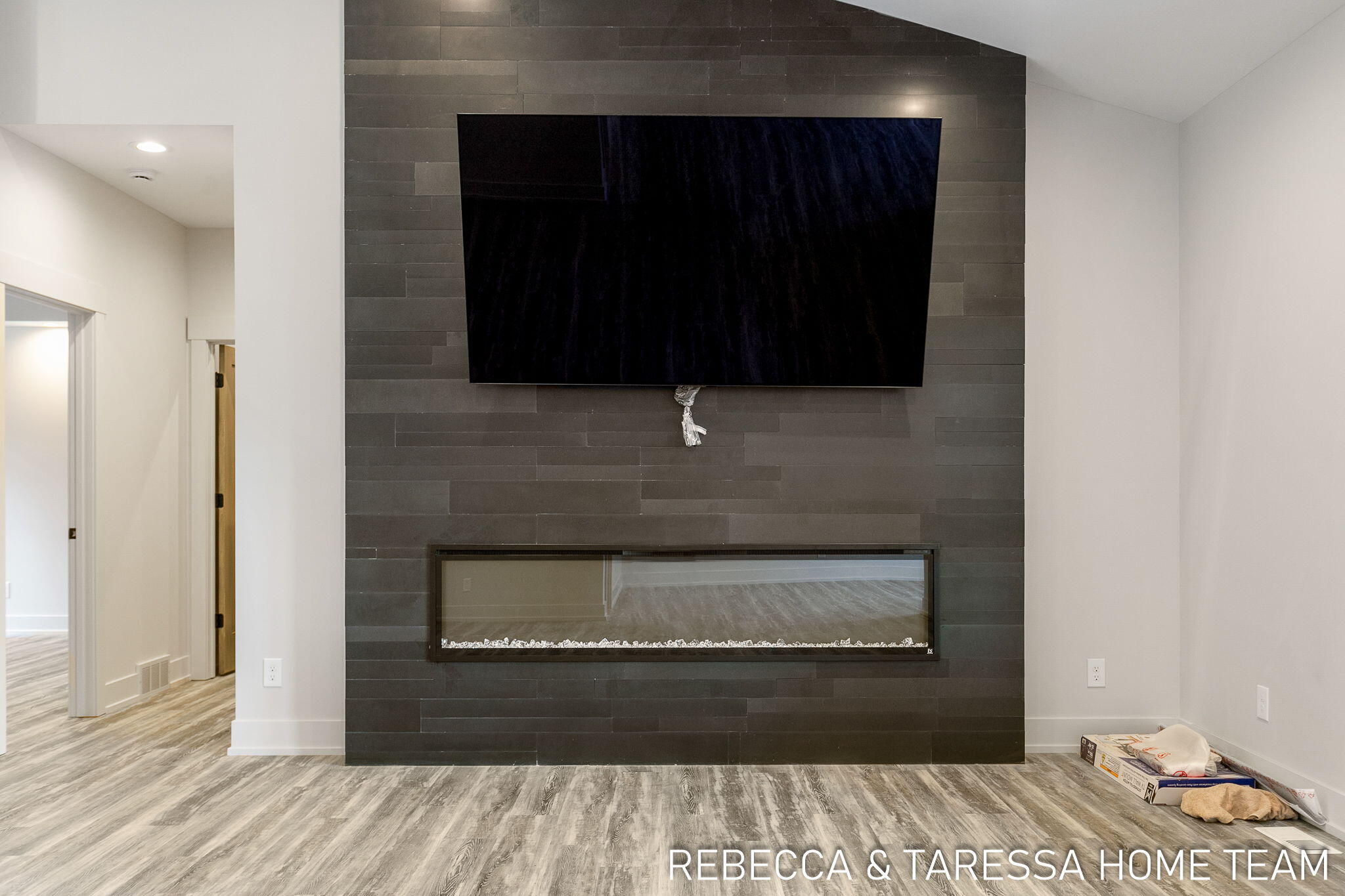 6011 Savannah Way, #32