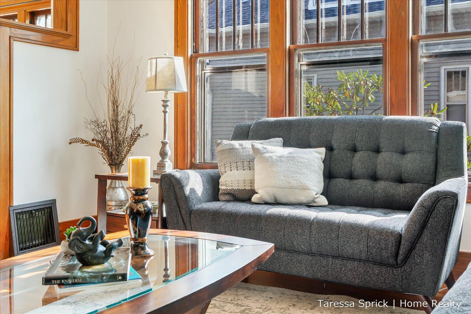 223 W 15th Street