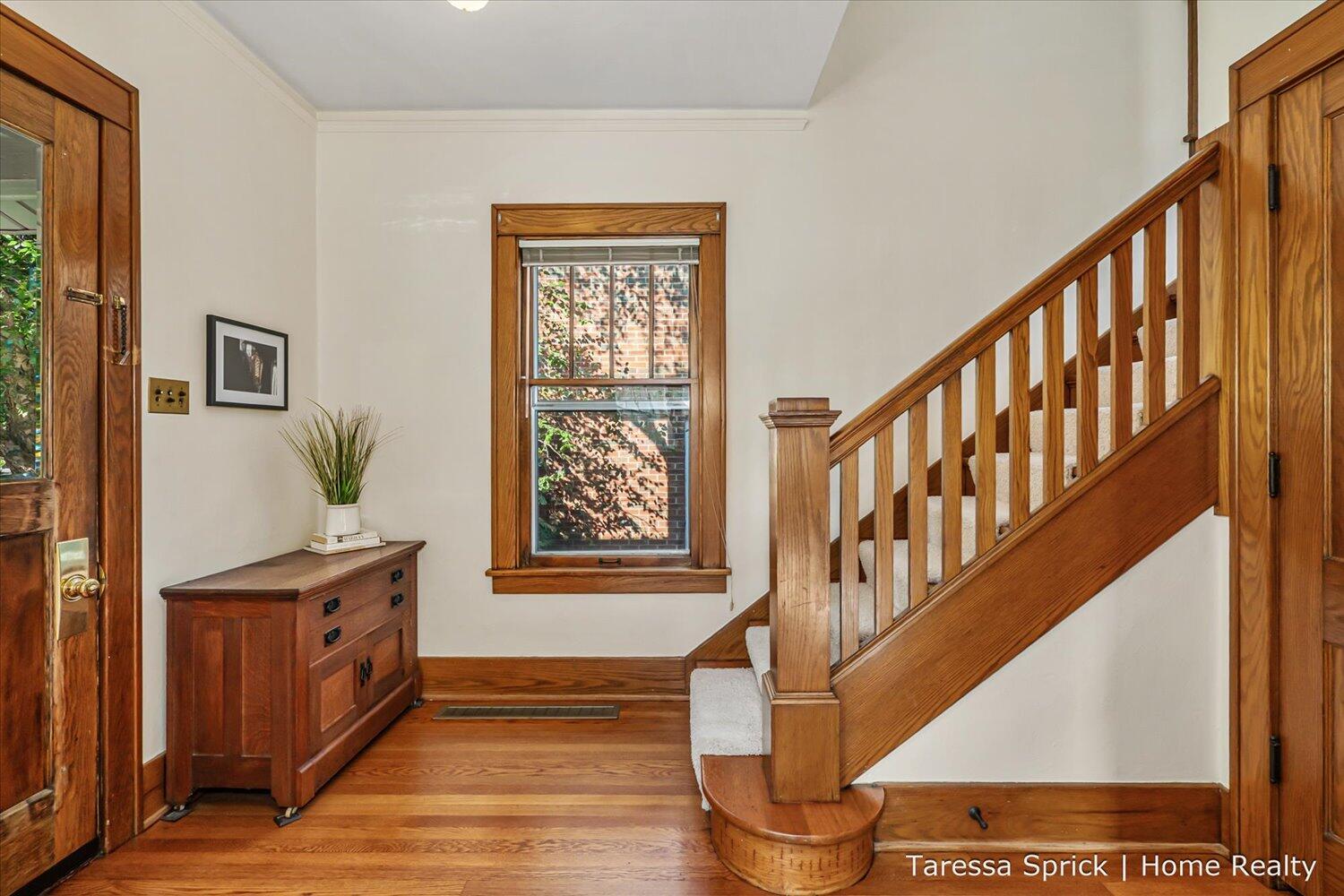 223 W 15th Street