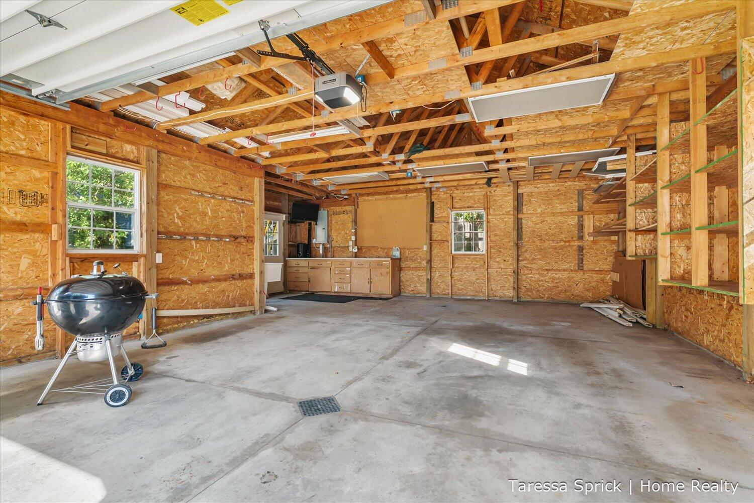 223 W 15th Street