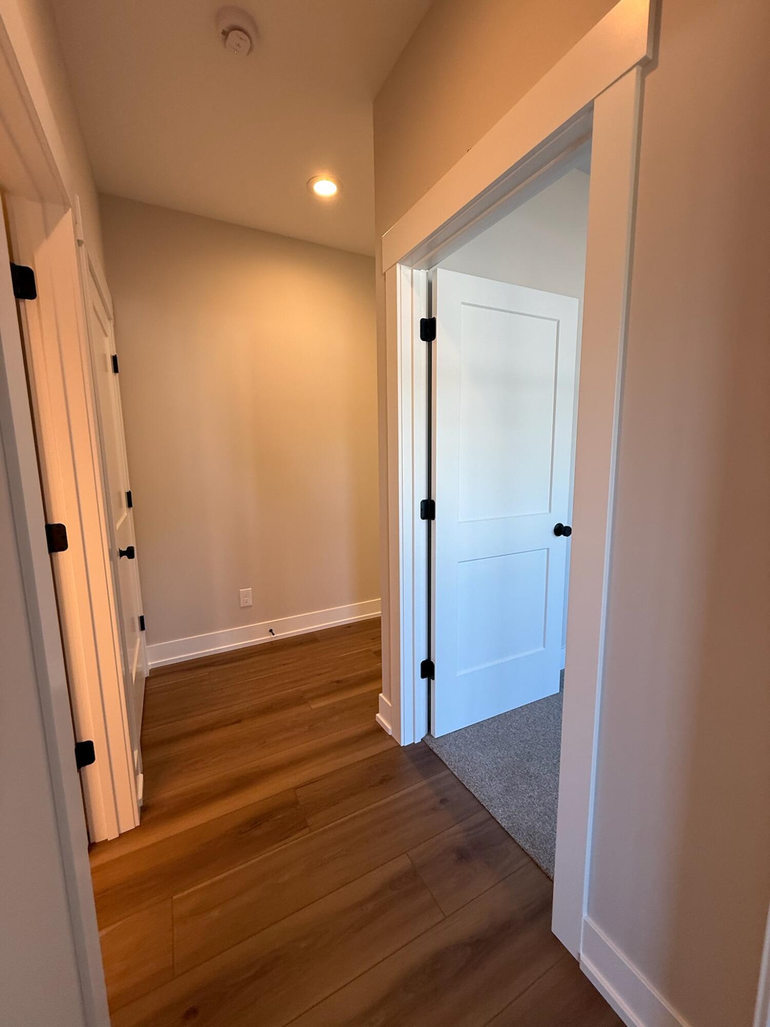 404 Sabine Drive 9