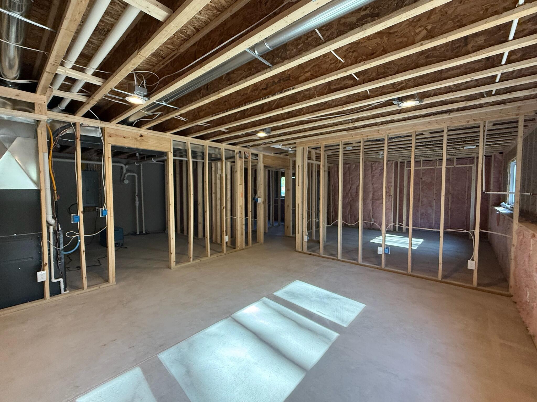 404 Sabine Drive 9