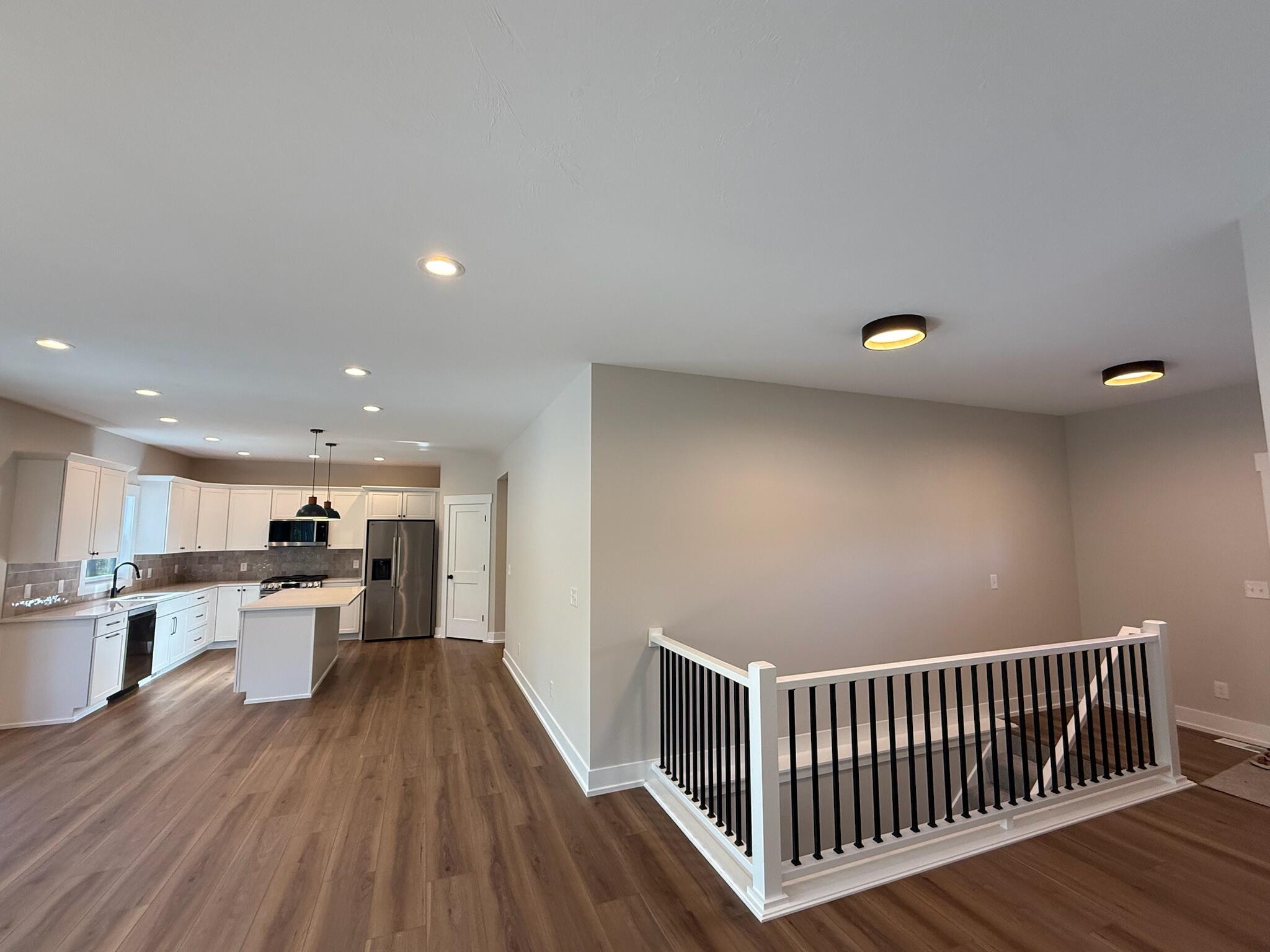 404 Sabine Drive 9