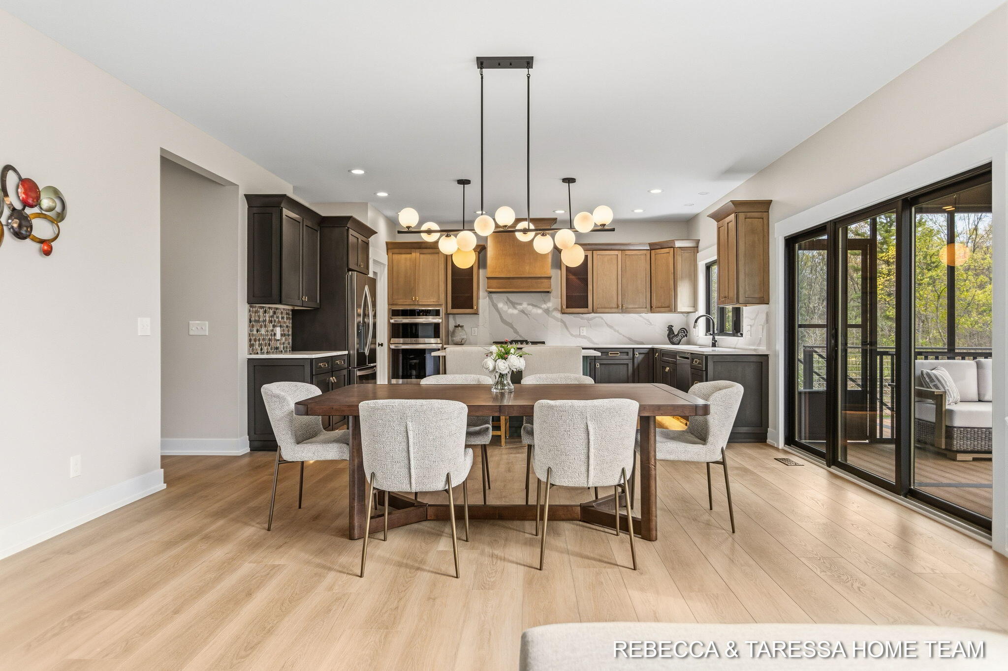 400 Sabine Drive 8