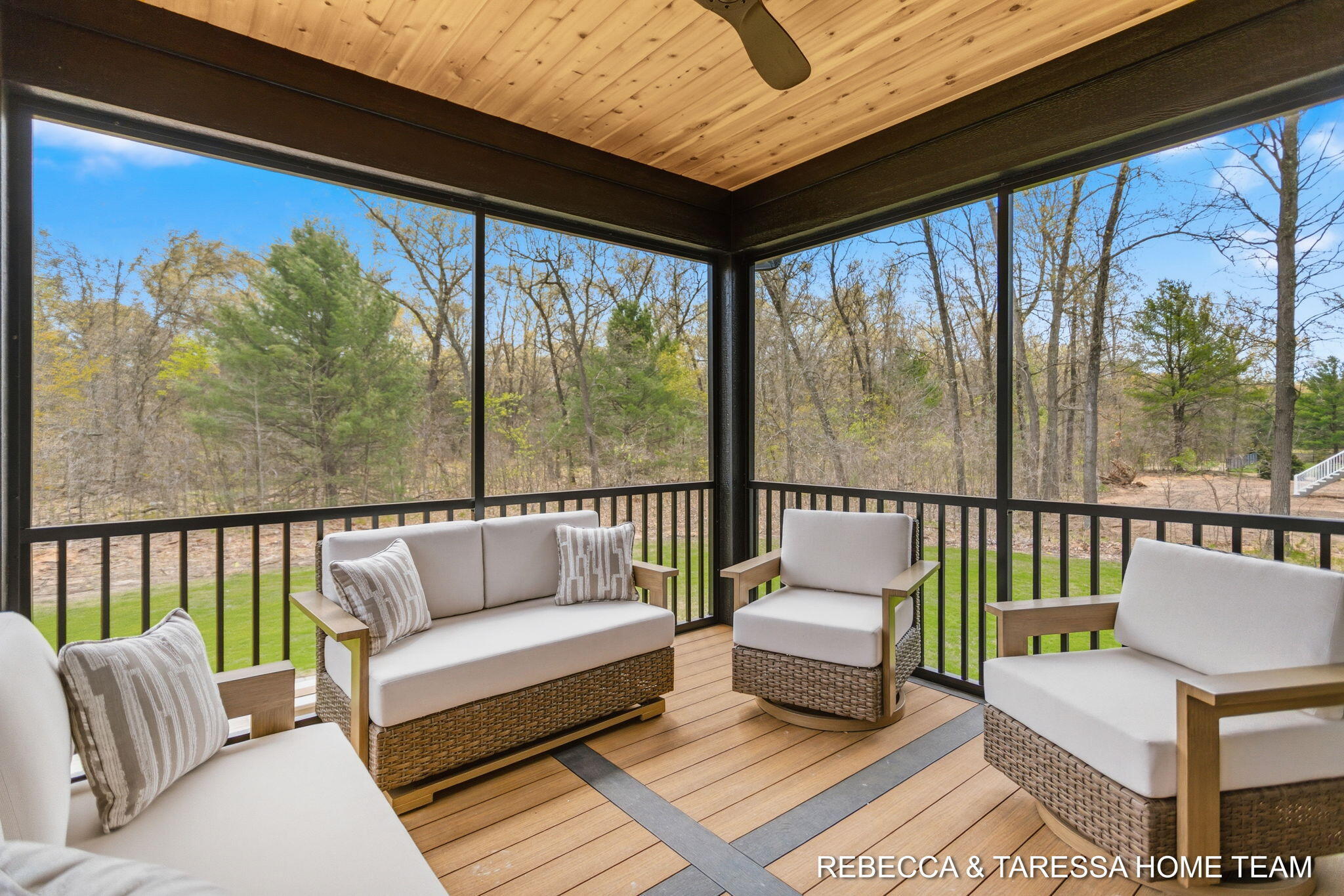 400 Sabine Drive 8