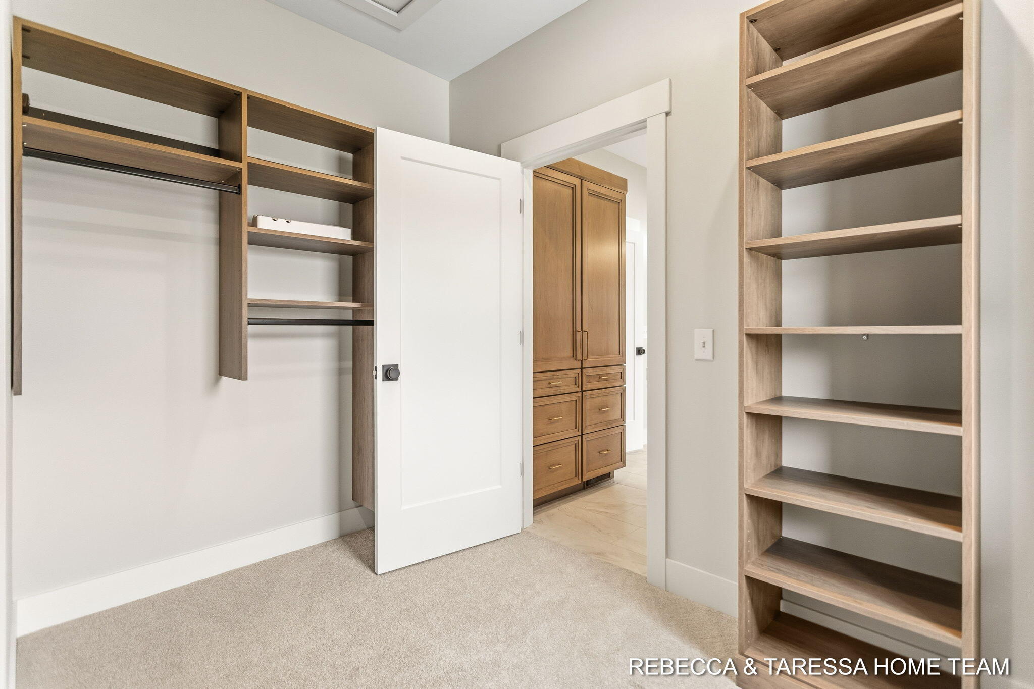 400 Sabine Drive 8