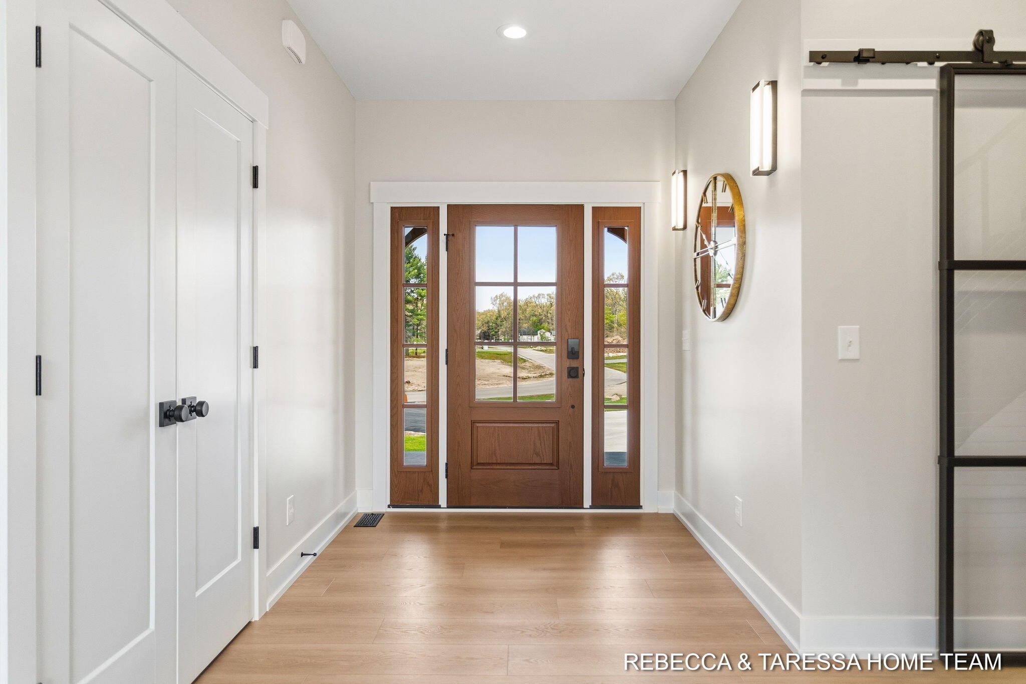 400 Sabine Drive 8