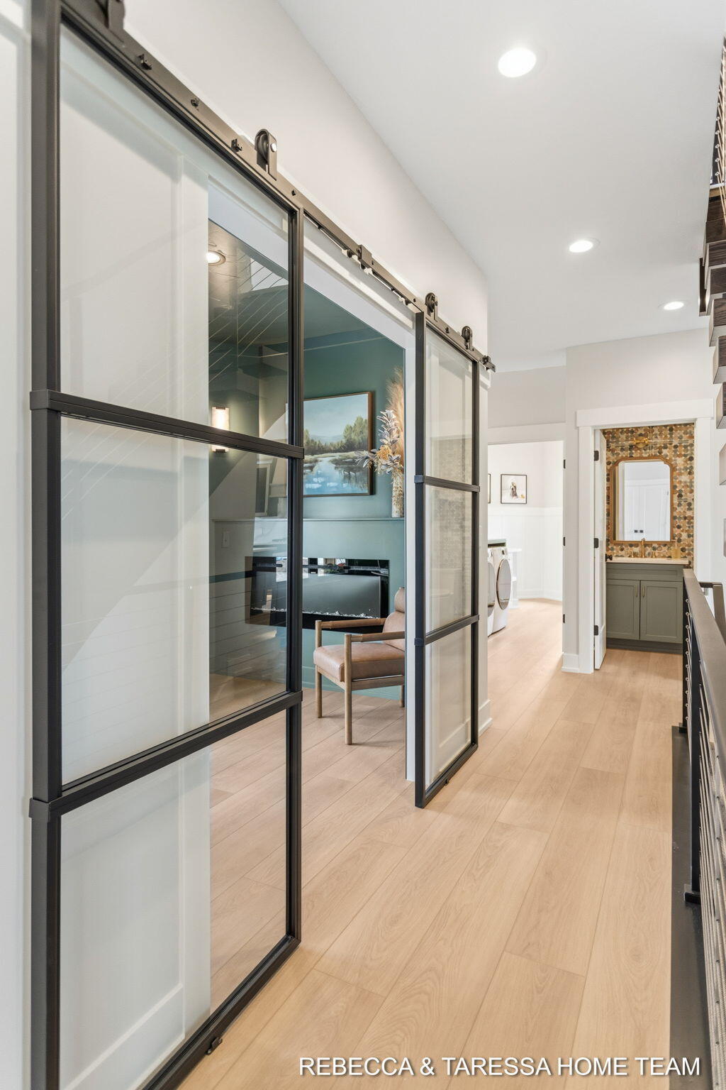 400 Sabine Drive 8