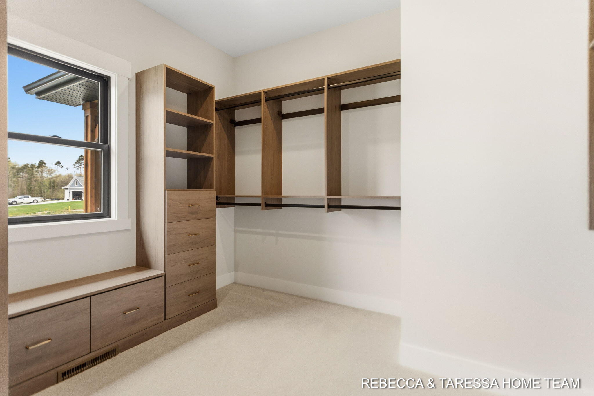 400 Sabine Drive 8