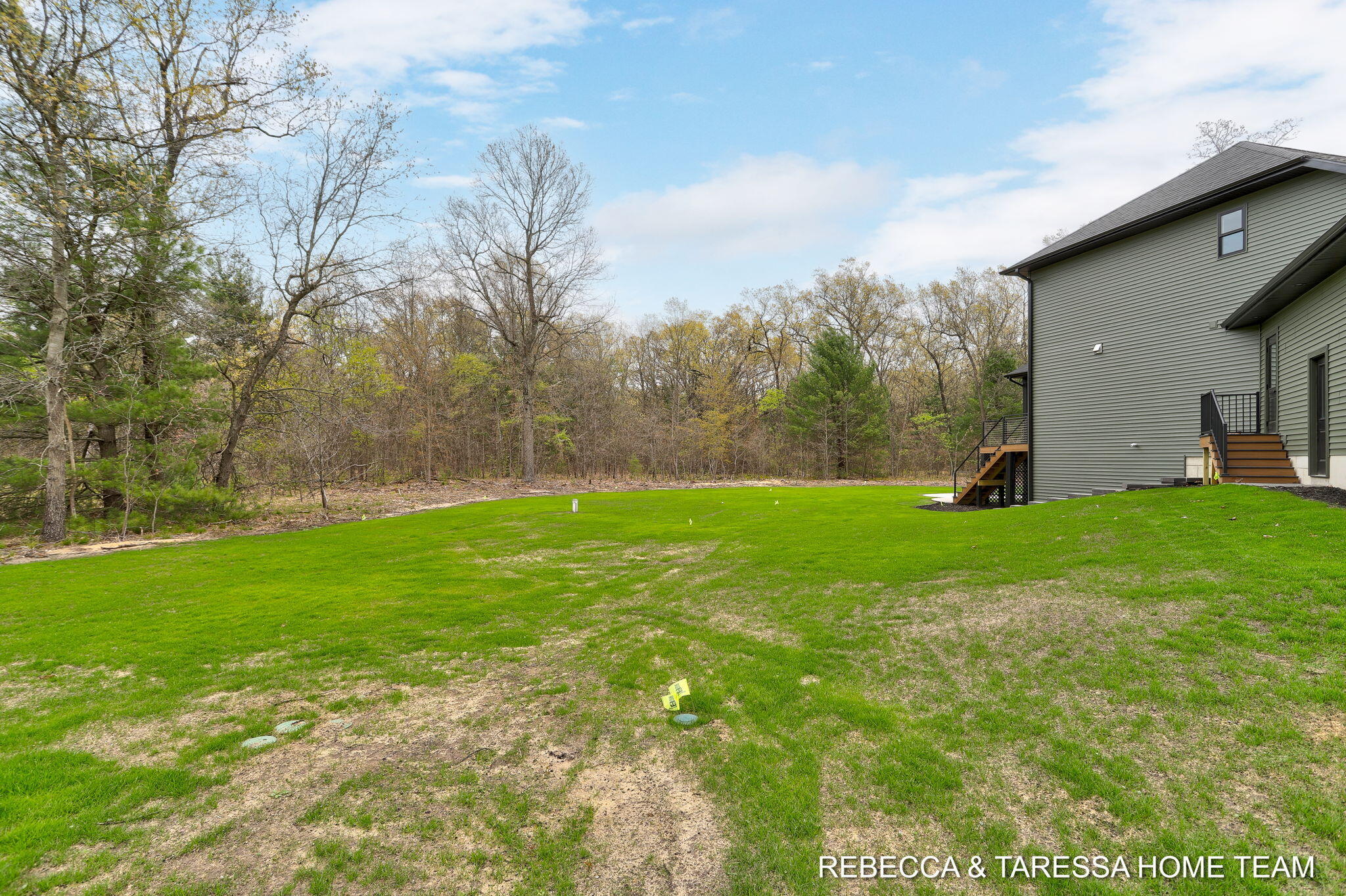 400 Sabine Drive 8