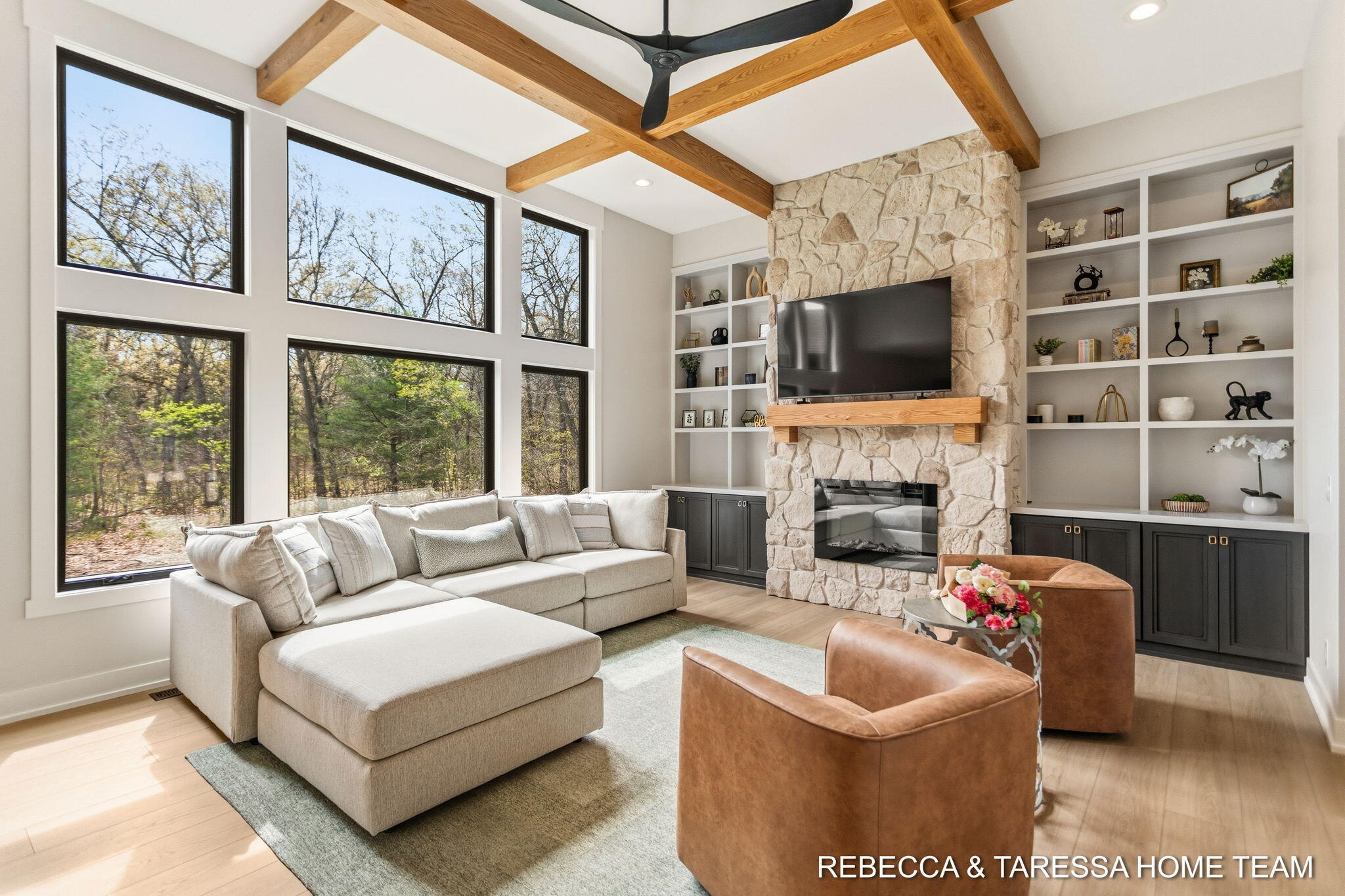 400 Sabine Drive 8