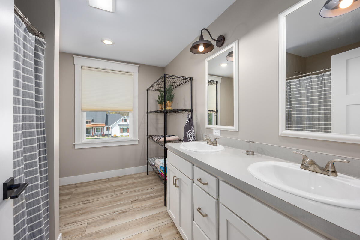 7834 Sandy Lane
