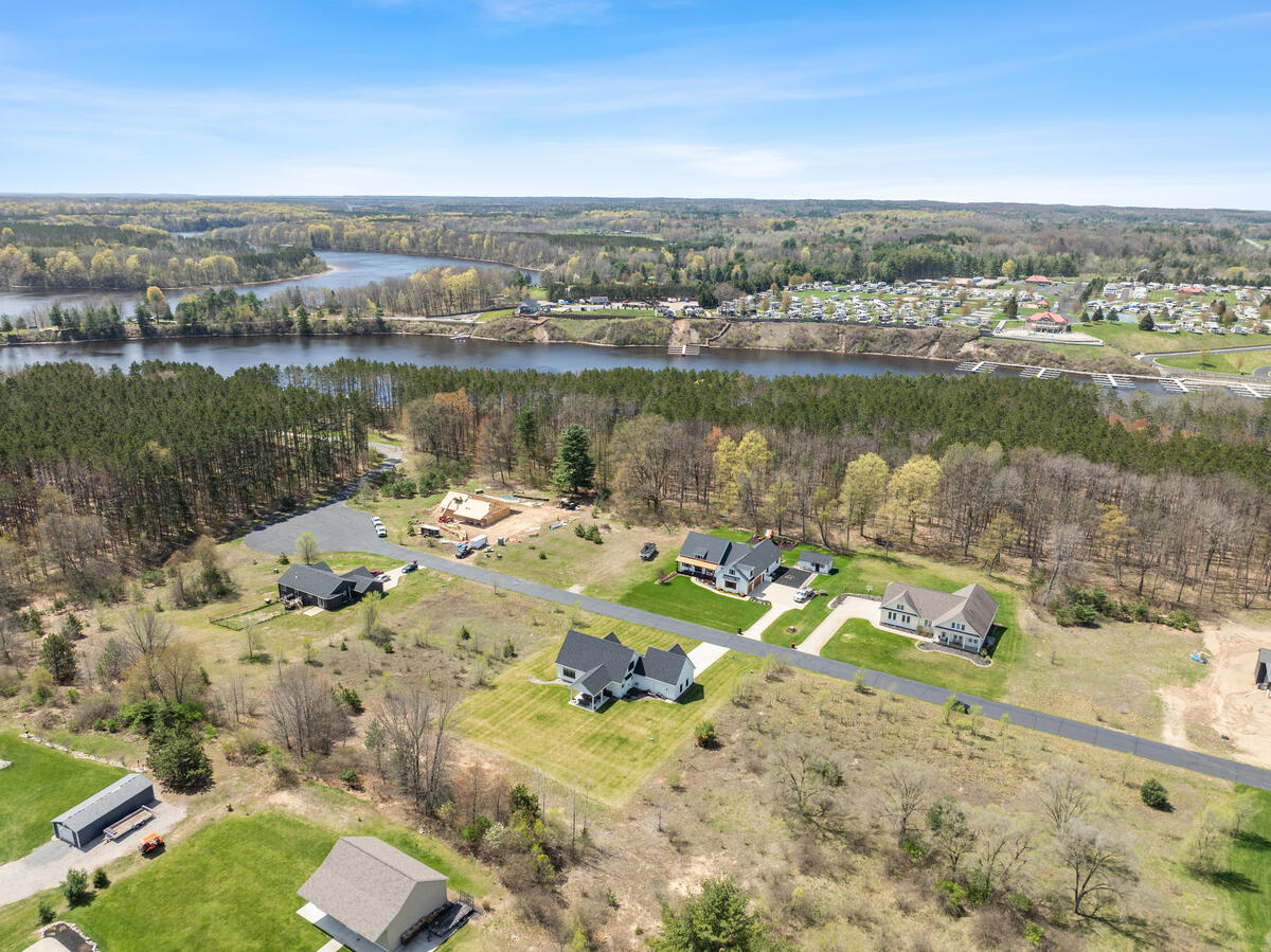 7834 Sandy Lane