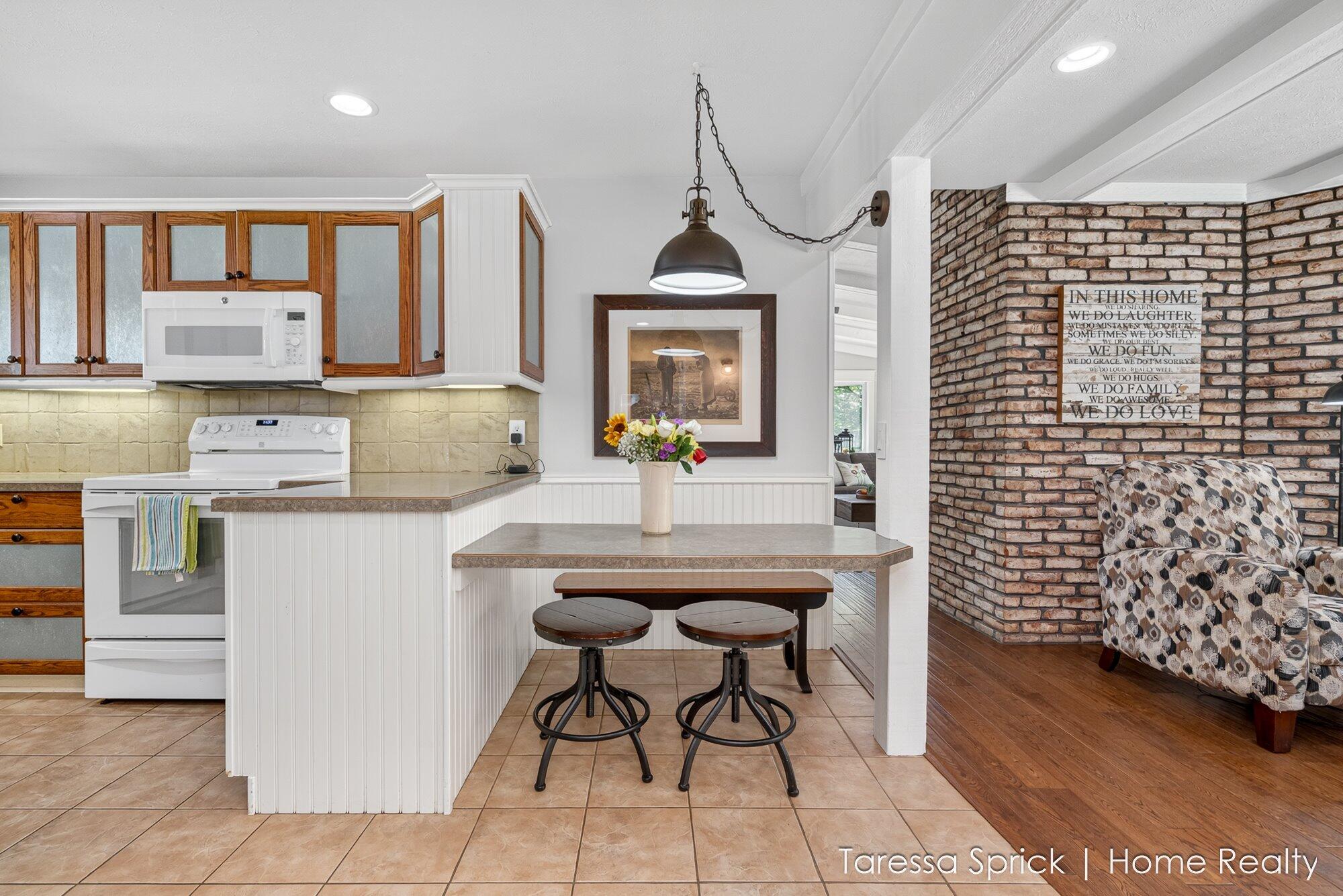6375 Bauer Road