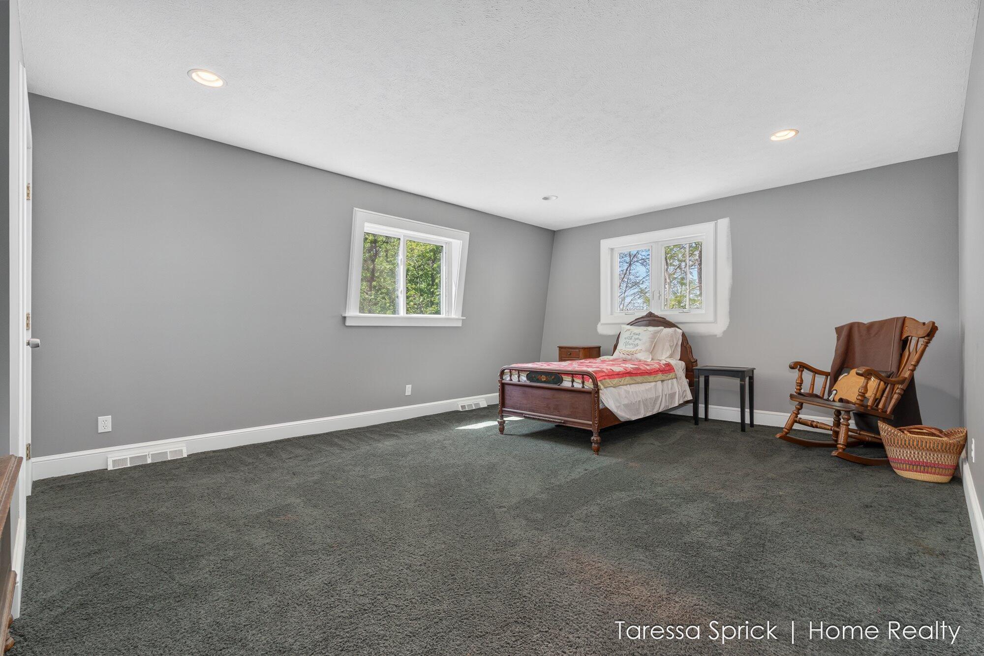 6375 Bauer Road