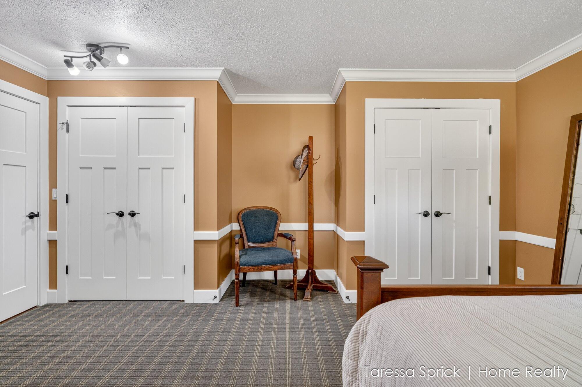 6375 Bauer Road