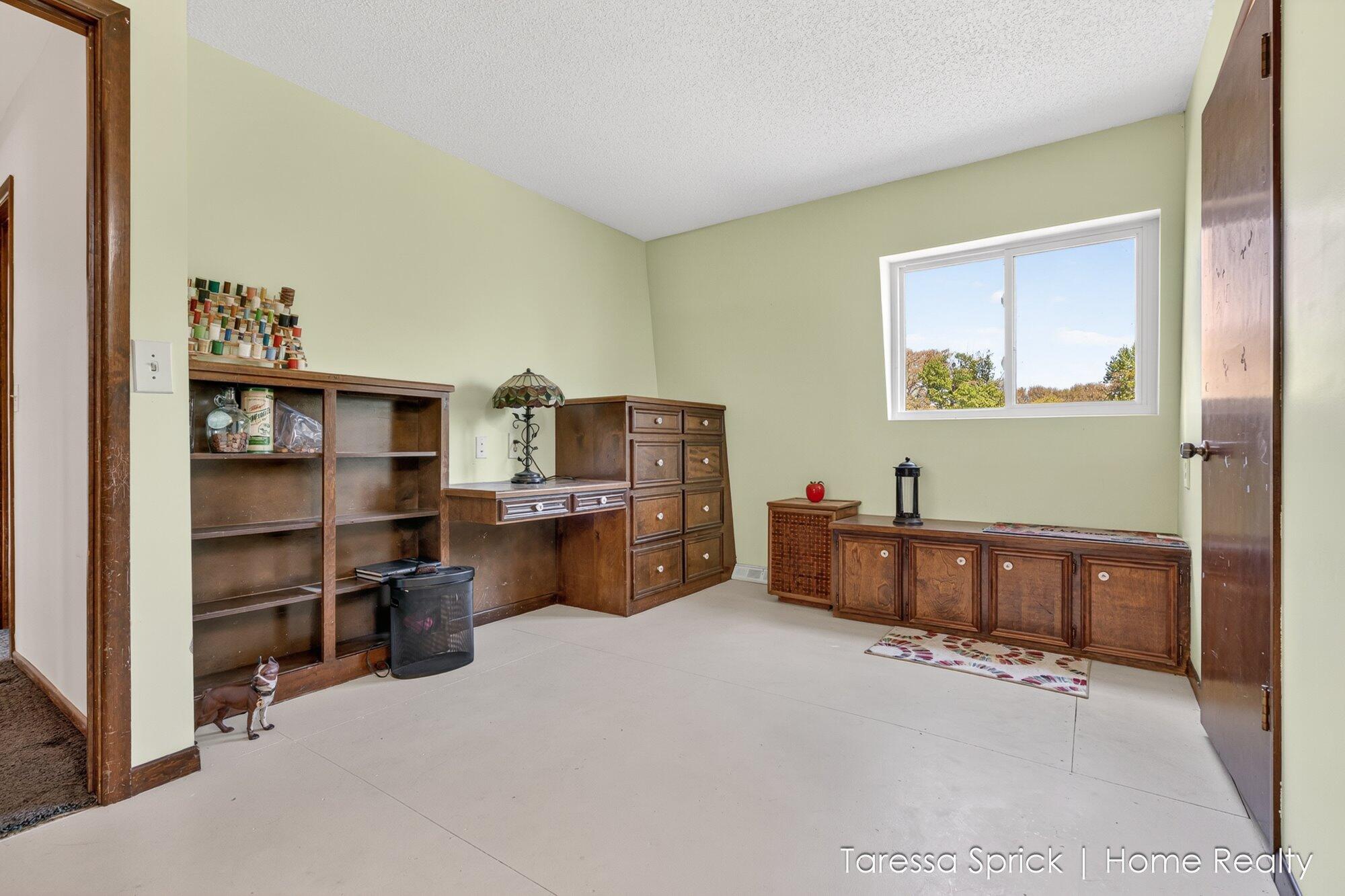 6375 Bauer Road