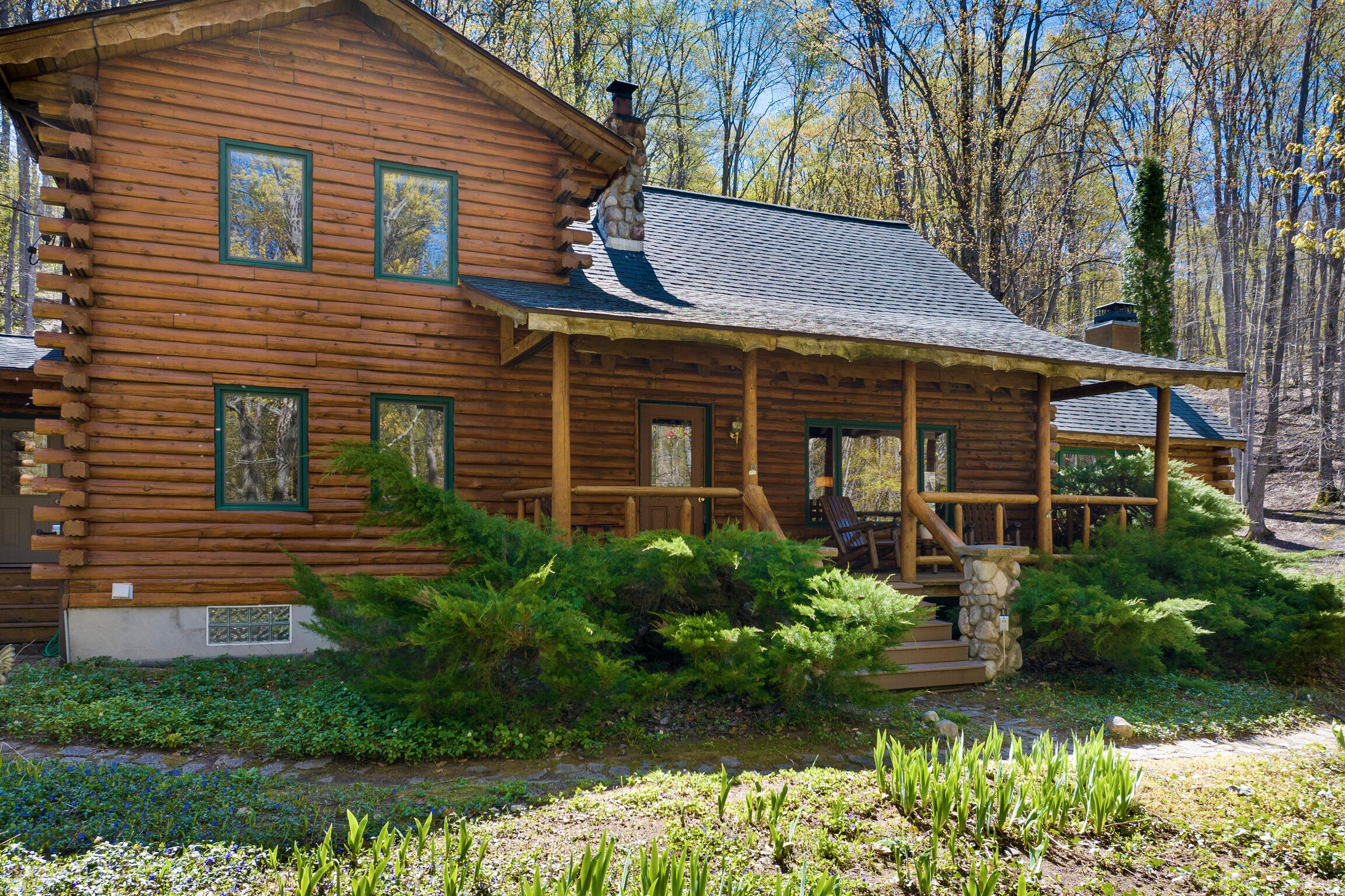151 S Crestwood Drive