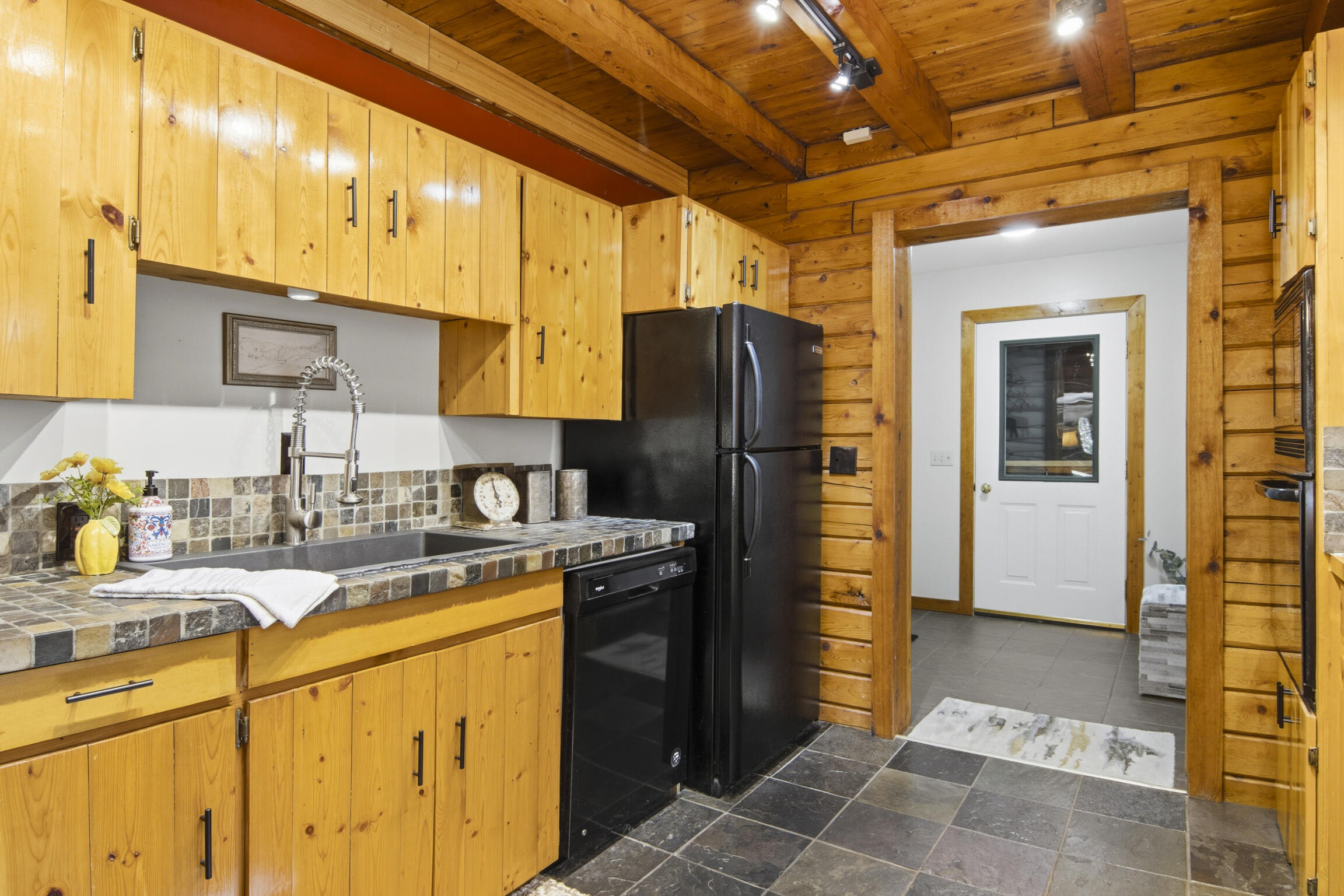 151 S Crestwood Drive
