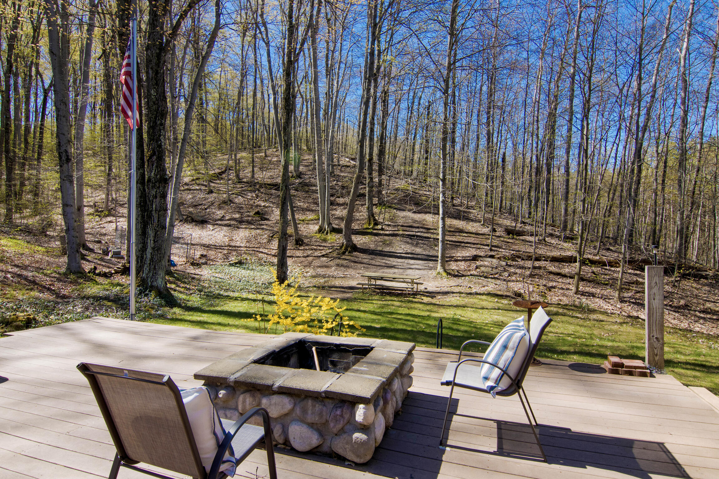 151 S Crestwood Drive
