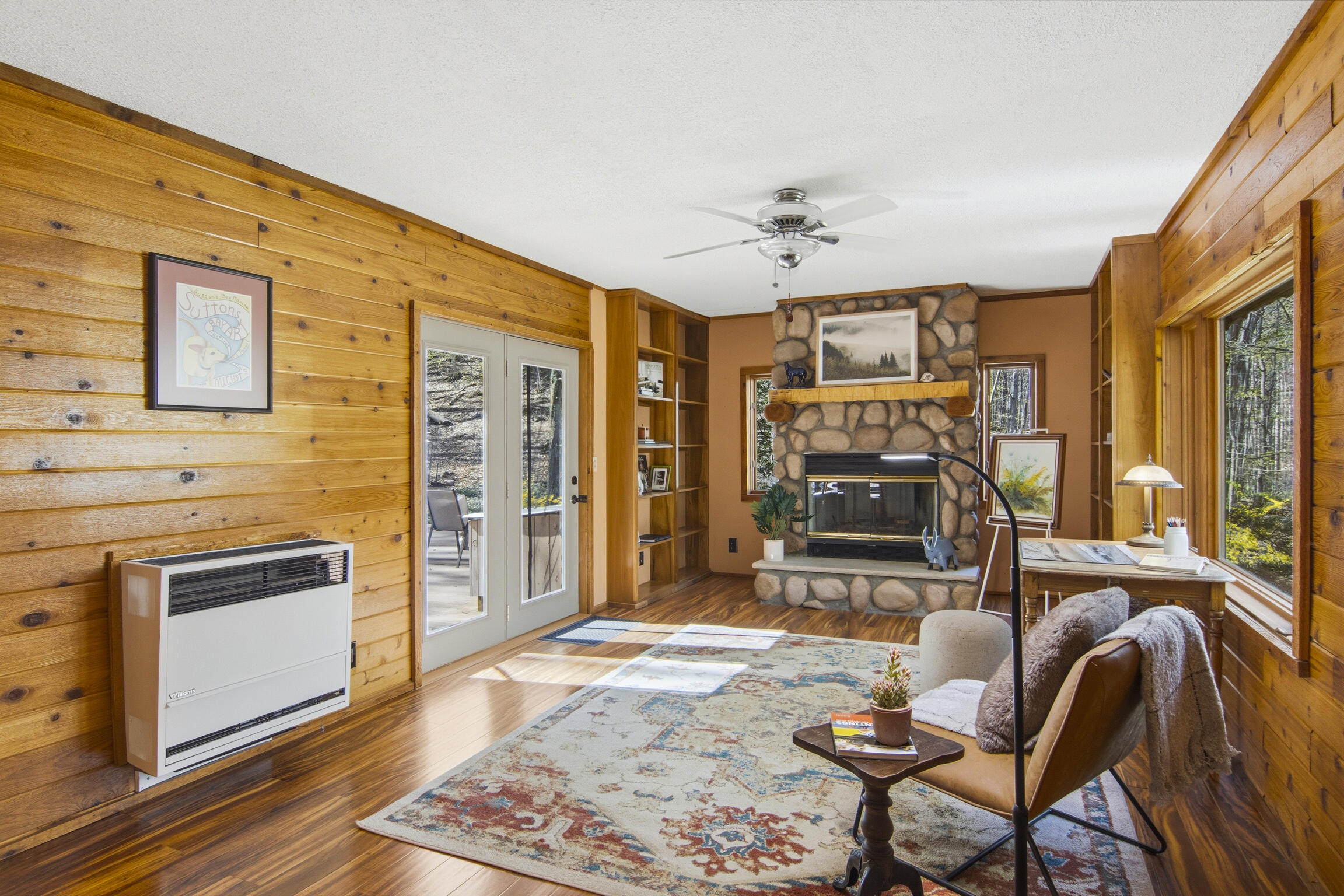 151 S Crestwood Drive