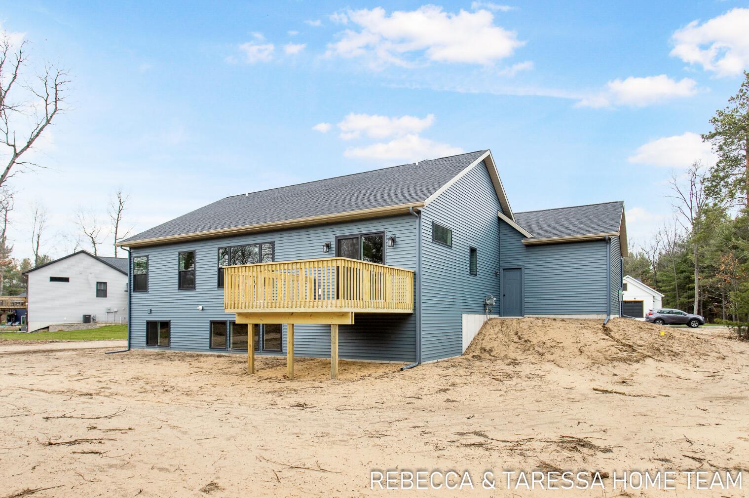324 Hazelwood Court