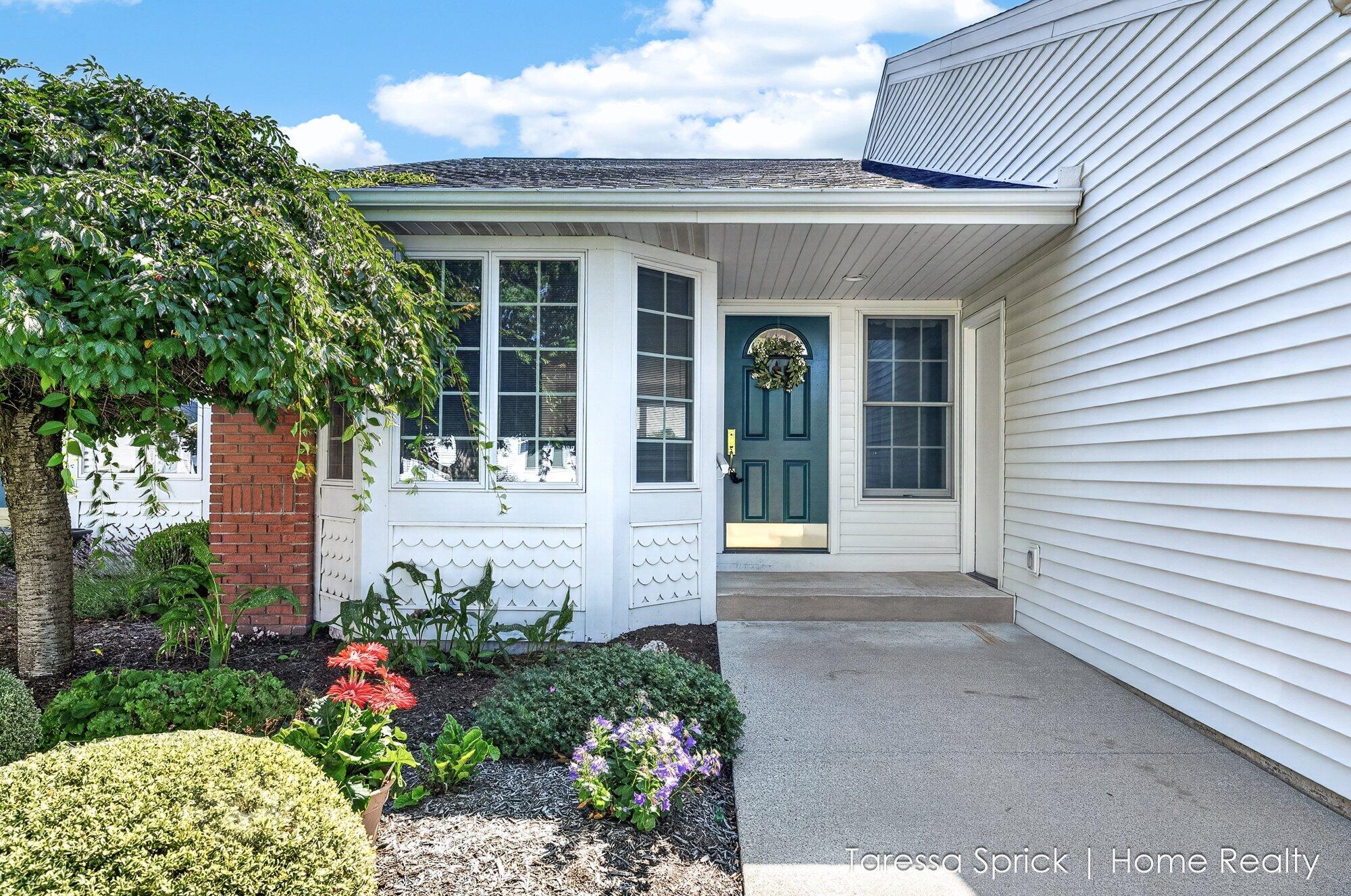 1533 Castlemaine Drive