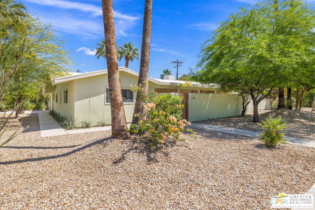 298 N Farrell Drive