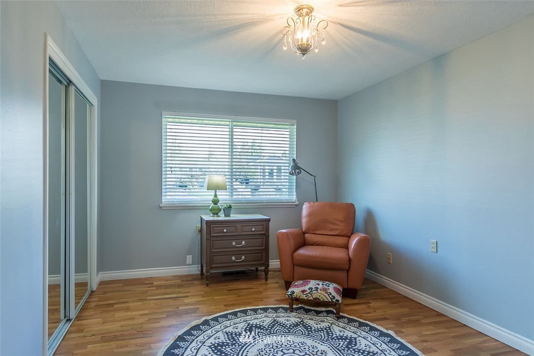 2130 N Bennett Street , -2914