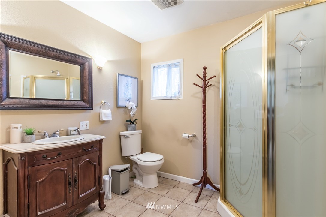 4601 N 19th Street , -3817