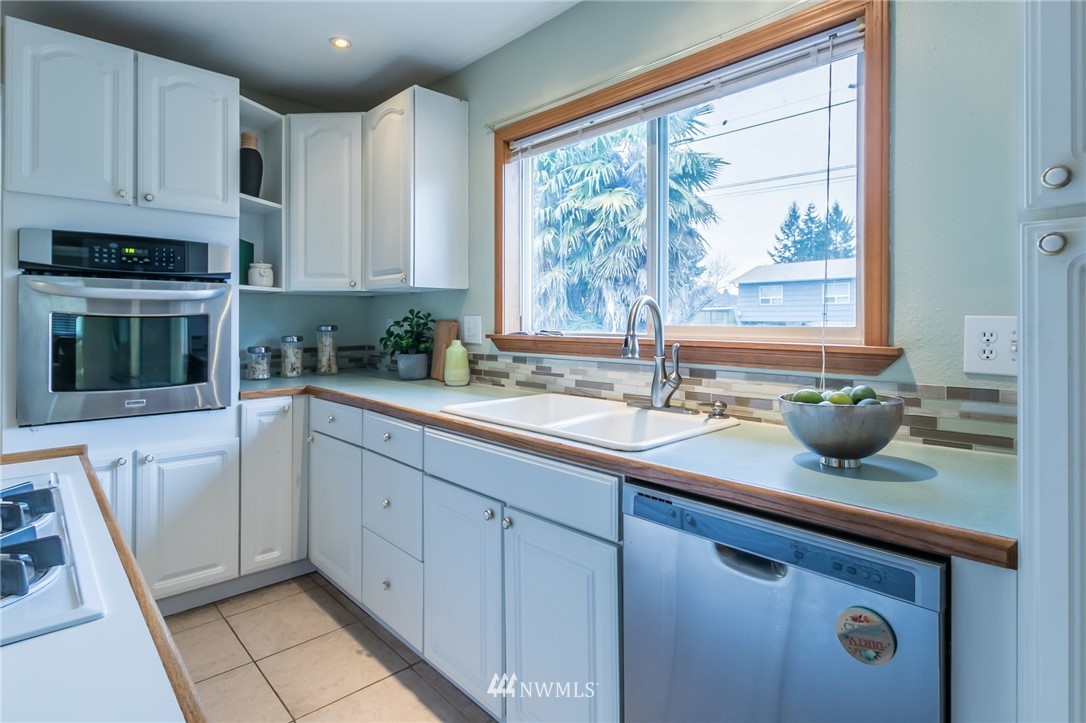 4601 N 19th Street , -3817