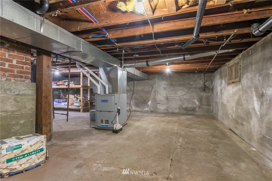 4601 N 19th Street , -3817