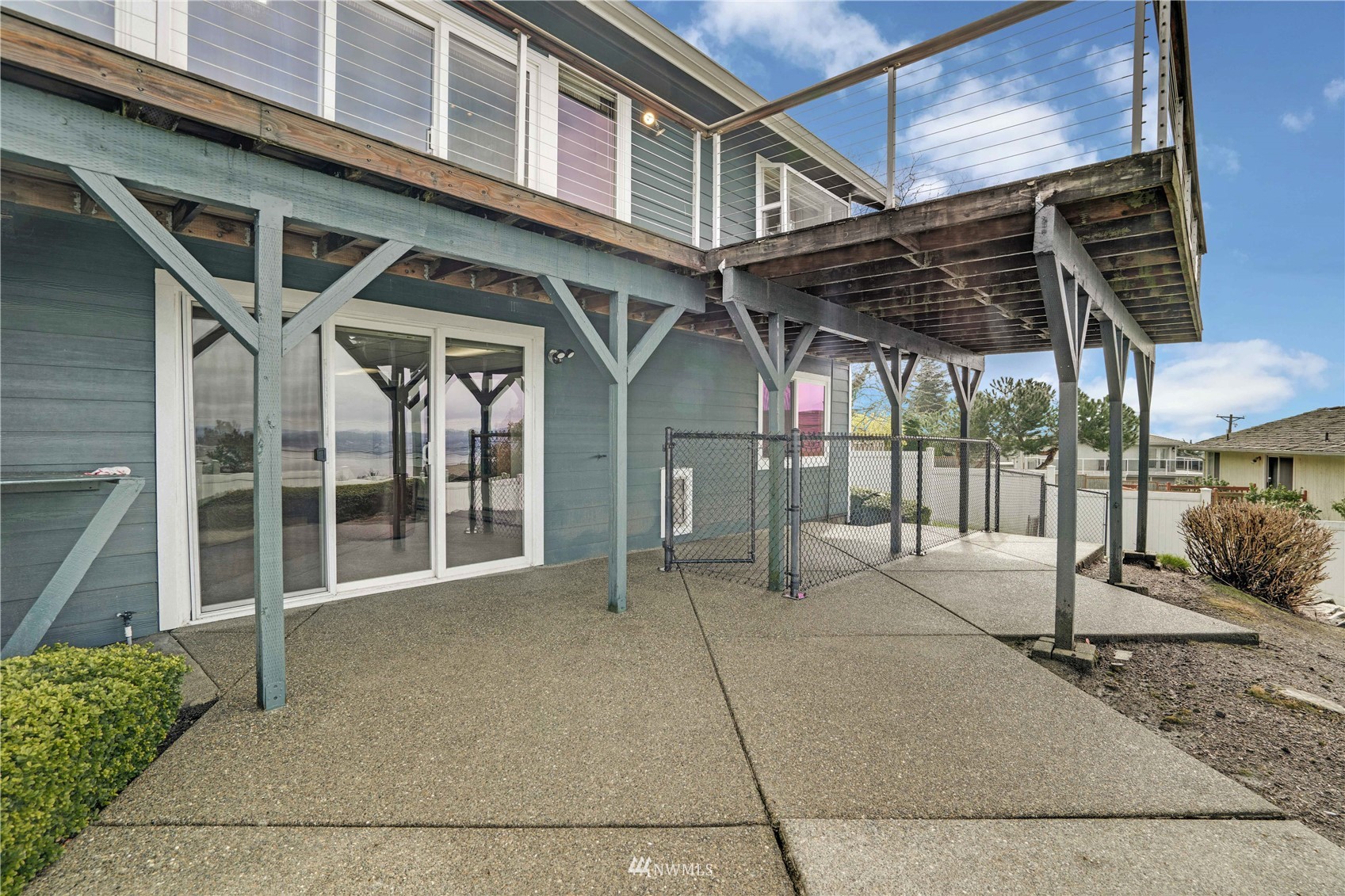 5624 Green Hills Avenue NE