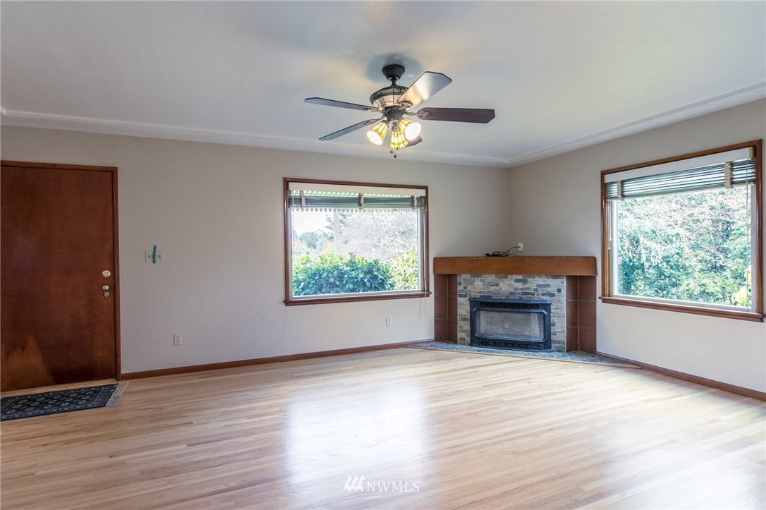 1104 17th Avenue , -9124