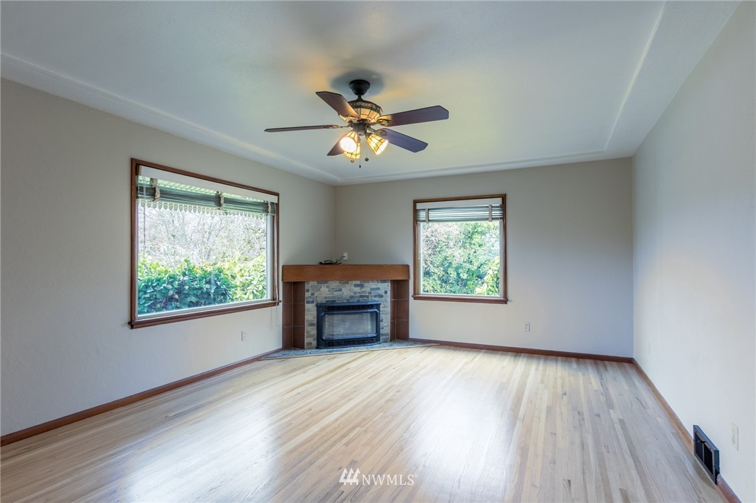 1104 17th Avenue , -9124