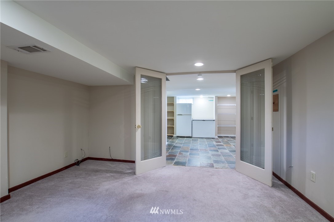 1104 17th Avenue , -9124
