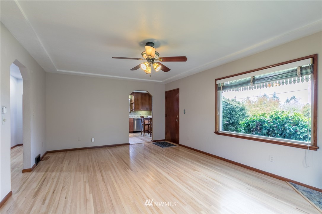 1104 17th Avenue , -9124