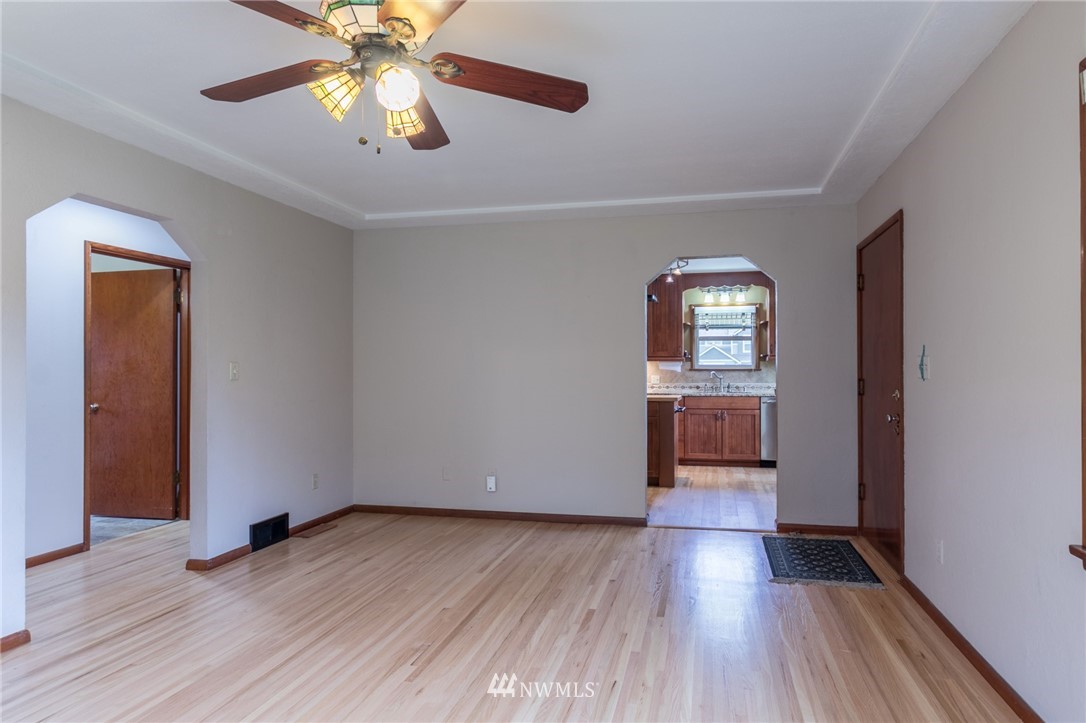 1104 17th Avenue , -9124