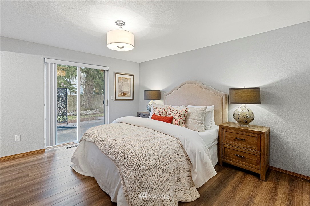 5917 Danials Loop SE