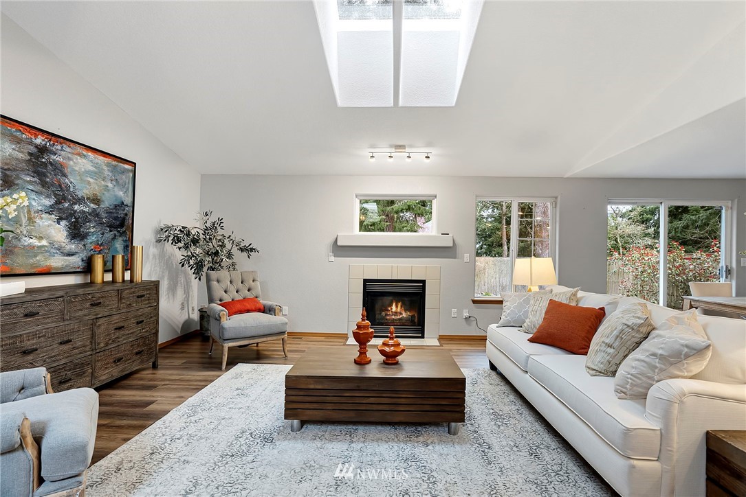 5917 Danials Loop SE