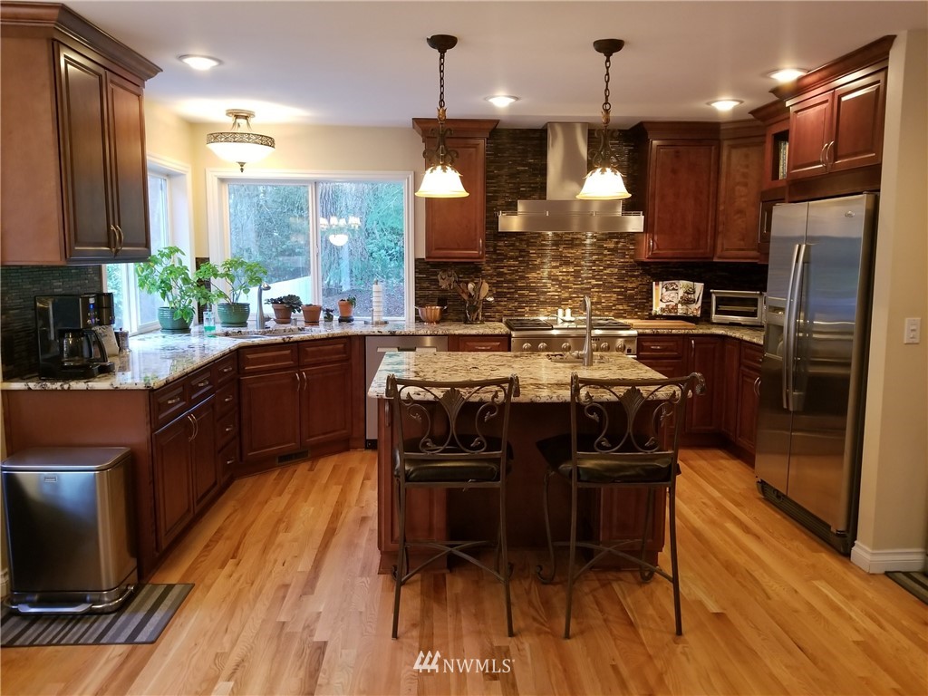9708 NW 82nd Avenue Ct NW