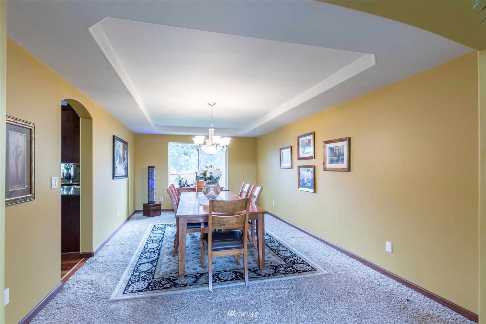 1514 Daffodil Avenue NE