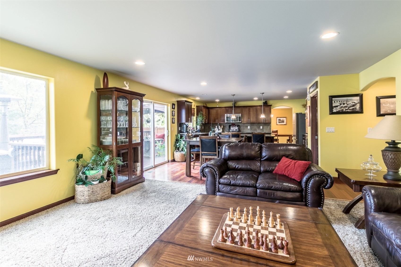 1514 Daffodil Avenue NE