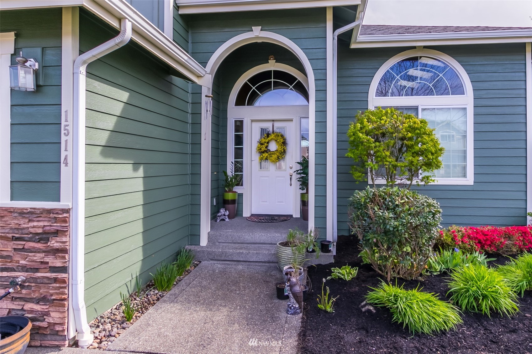 1514 Daffodil Avenue NE