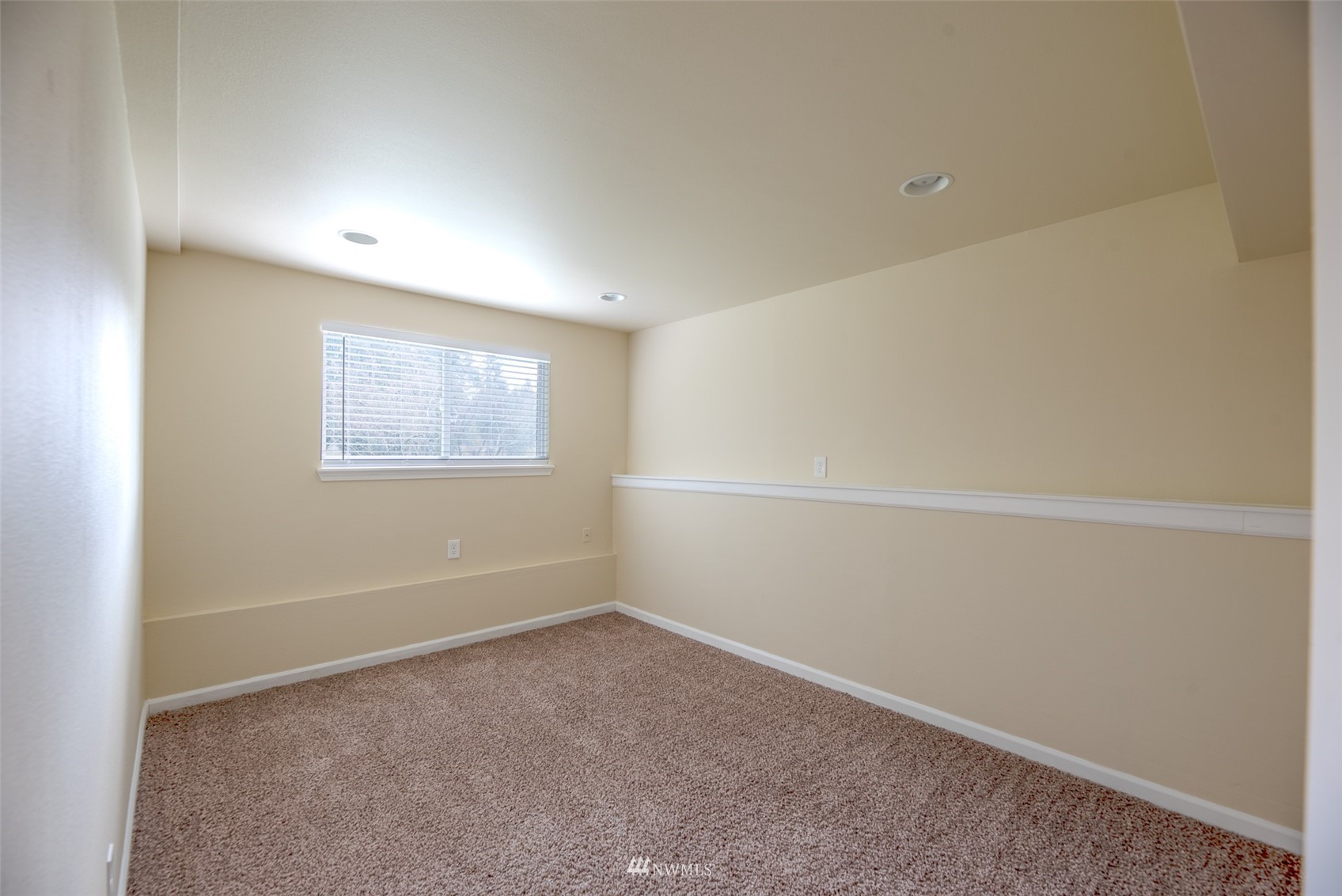 2622 Greenlawn Street SE