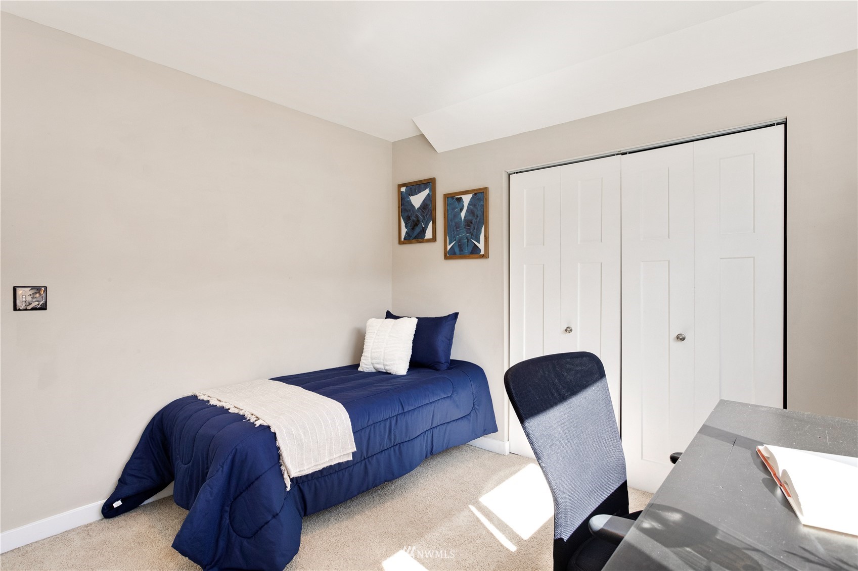 4617 N Orchard Street